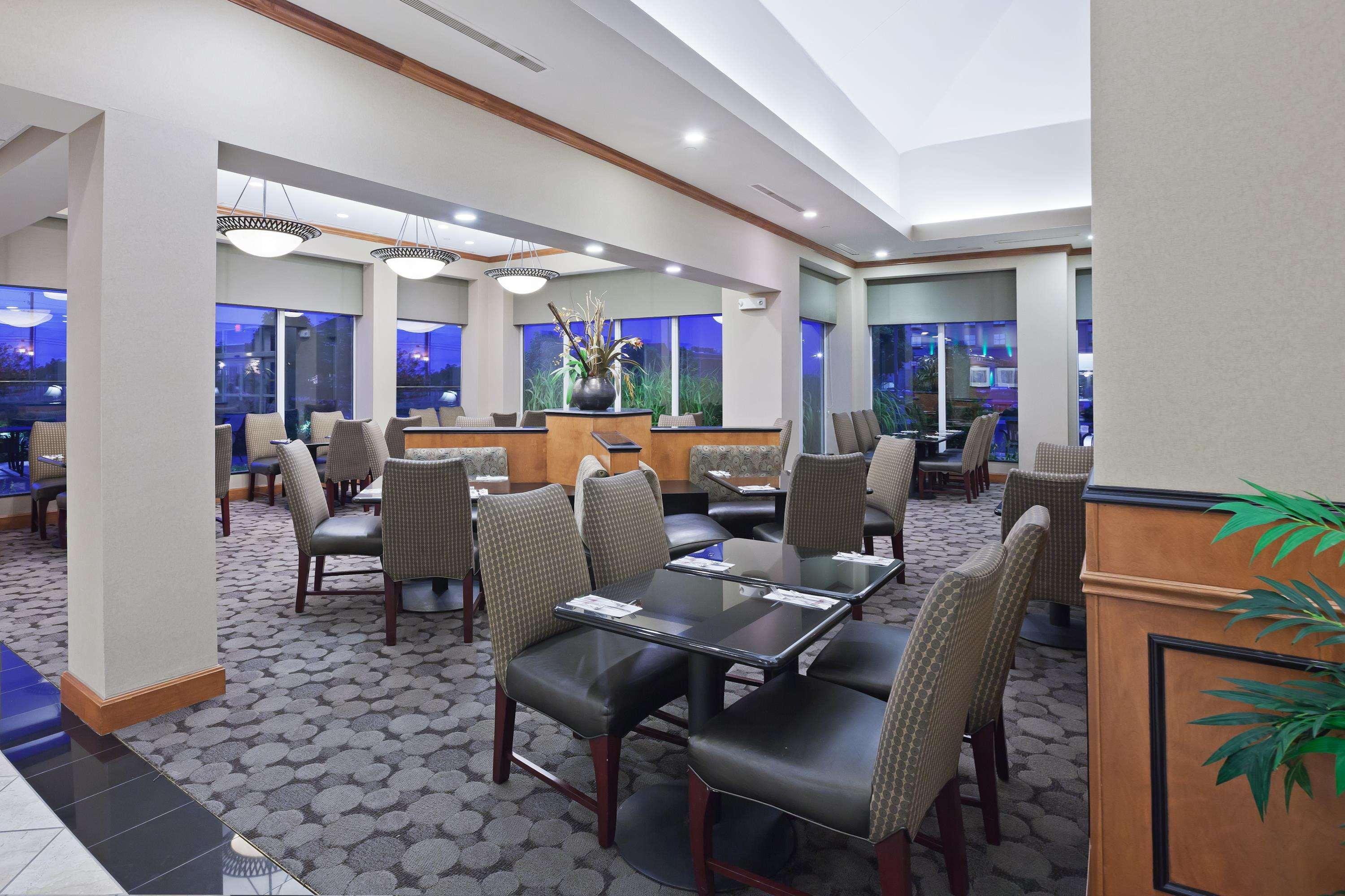 Hilton Garden Inn Tulsa South Εξωτερικό φωτογραφία