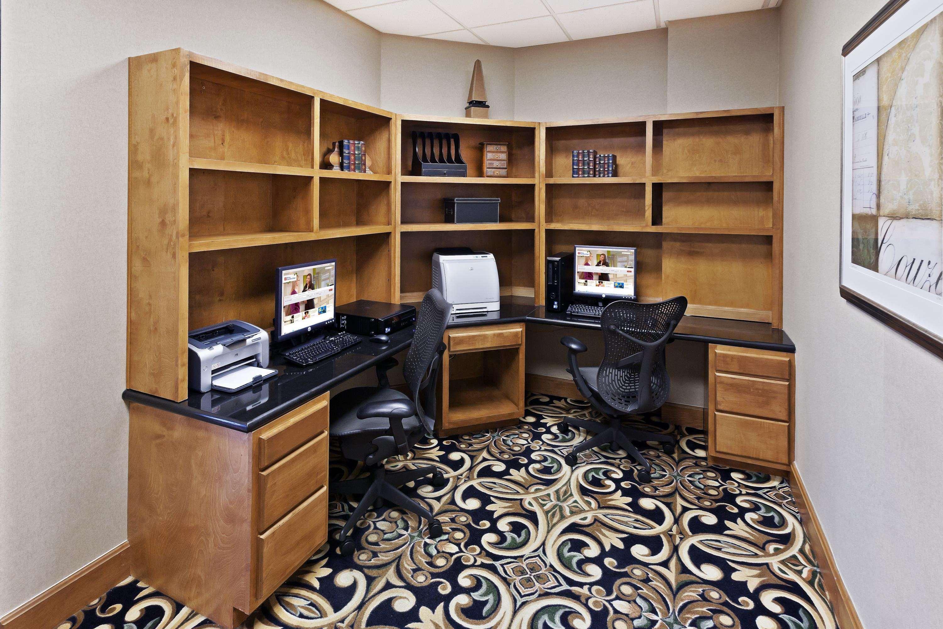 Hilton Garden Inn Tulsa South Εξωτερικό φωτογραφία