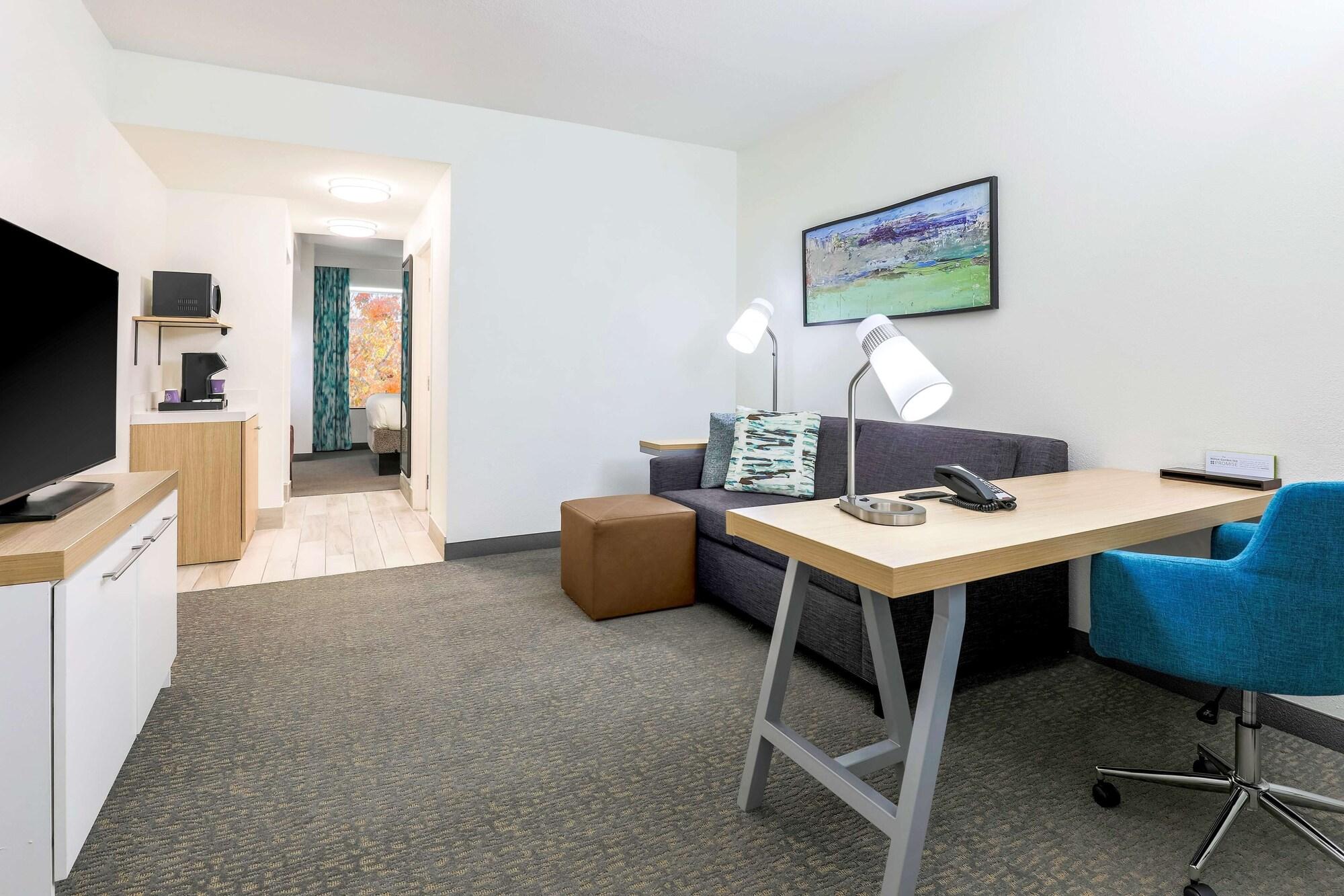 Hilton Garden Inn Tulsa South Εξωτερικό φωτογραφία